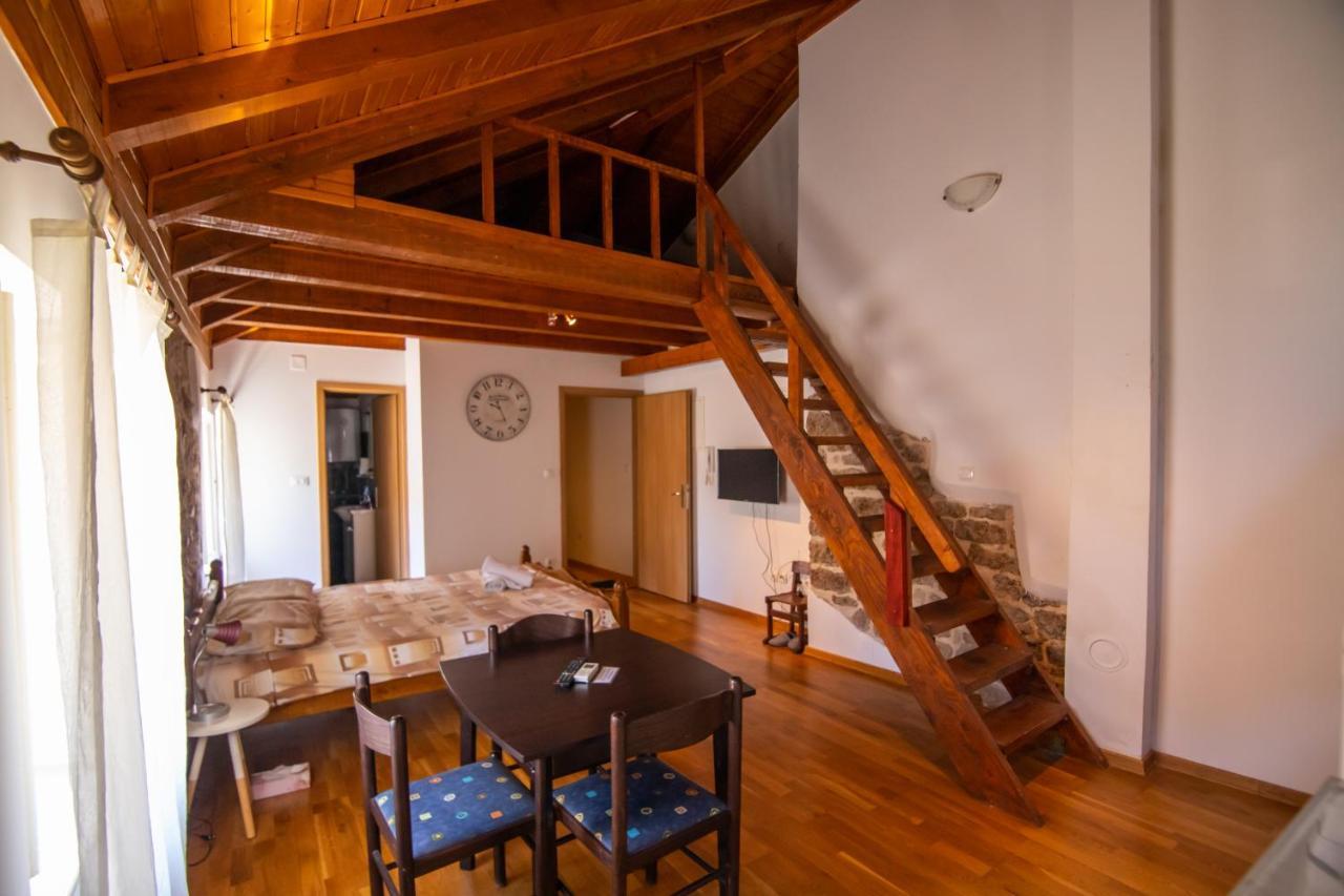 Apartments Loriana Šibenik Esterno foto