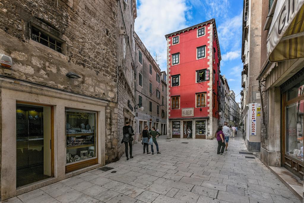 Apartments Loriana Šibenik Esterno foto